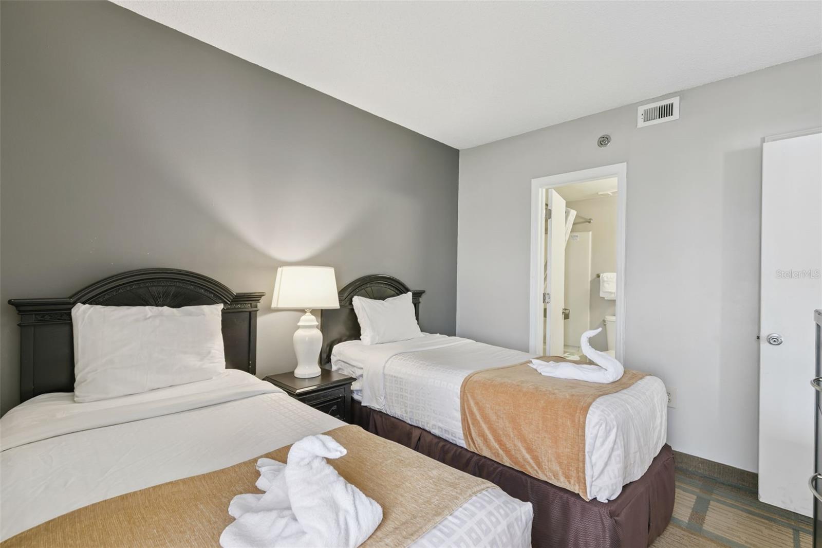 ENCLAVE AT ORLANDO PH 02 - Residential