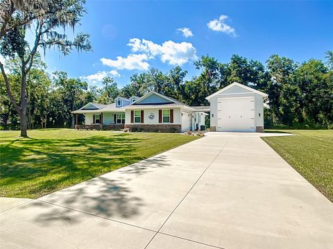 A home in DUNNELLON