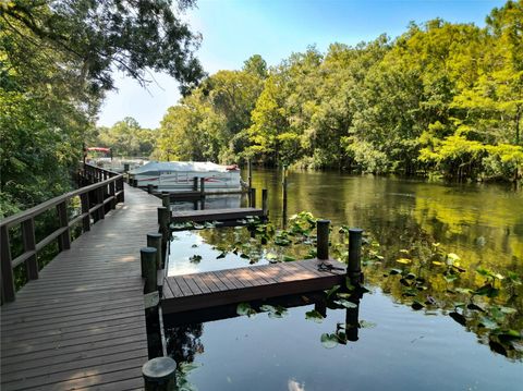 A home in DUNNELLON