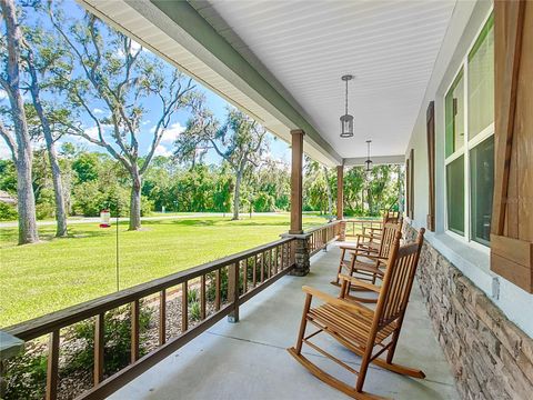 A home in DUNNELLON