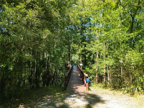 A home in DUNNELLON