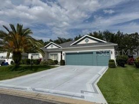24125 PEEKSKILL STREET LEESBURG FL 34748