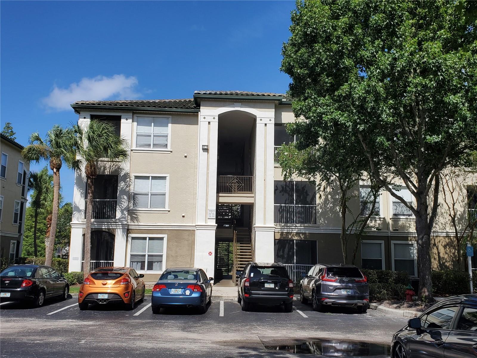 The popular gated community of Allegro Palms! This is a must-see adorable 1-bedroom, 1-bath condo with a screened lanai and a water view. The kitchen is open to the living room/dining area and features a breakfast bar. Other features include an inside laundry room with a washer and dryer, built-in shelving in the living room, walk-in closets in the bedroom, ceiling fans, and a storage closet on the lanai. This wonderful complex has resort-style living. It is gated, with a clubhouse with a fitness center, movie theatre, tennis courts, swimming pool, and BBQ area. Don't miss out on this opportunity!