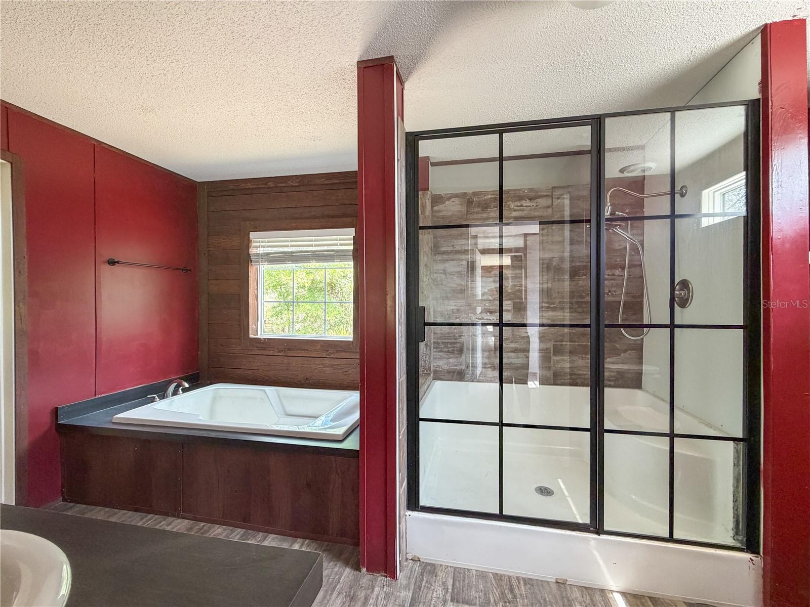 B & R SUB - Residential