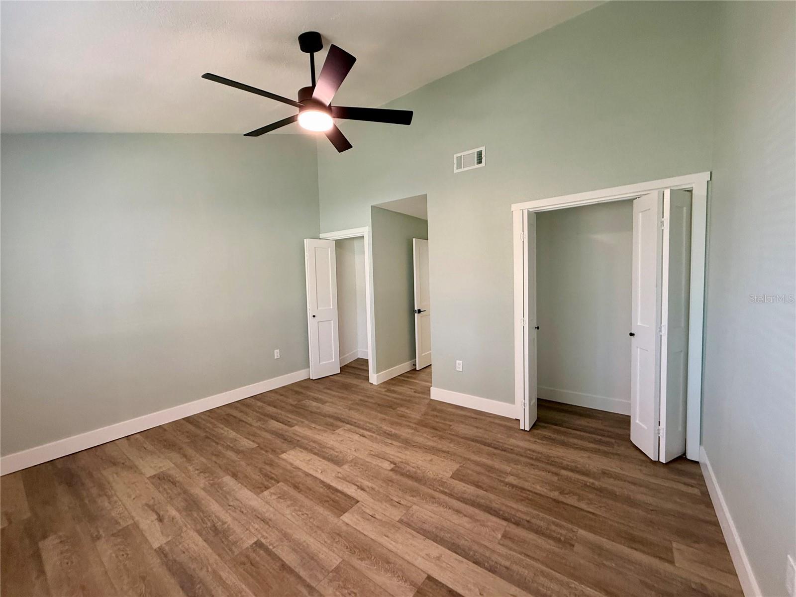 INDIAN RIVER PINES TWNHS - Residential