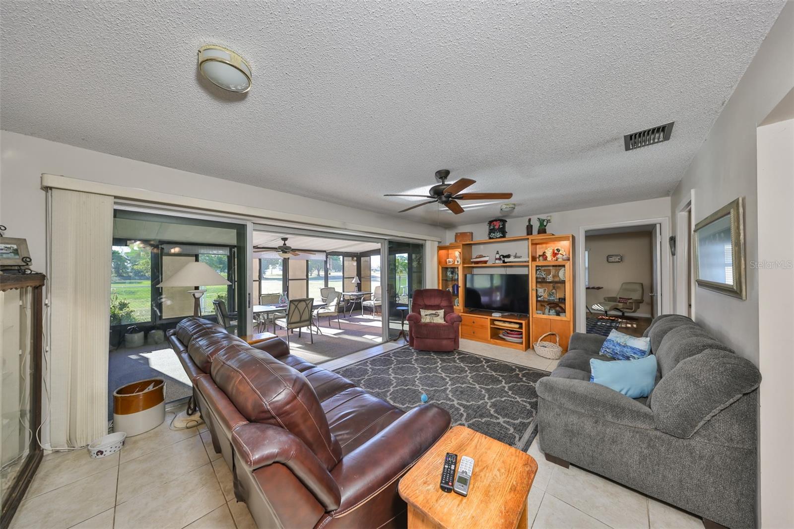 DEL WEBBS SUN CITY FLORIDA UN - Residential