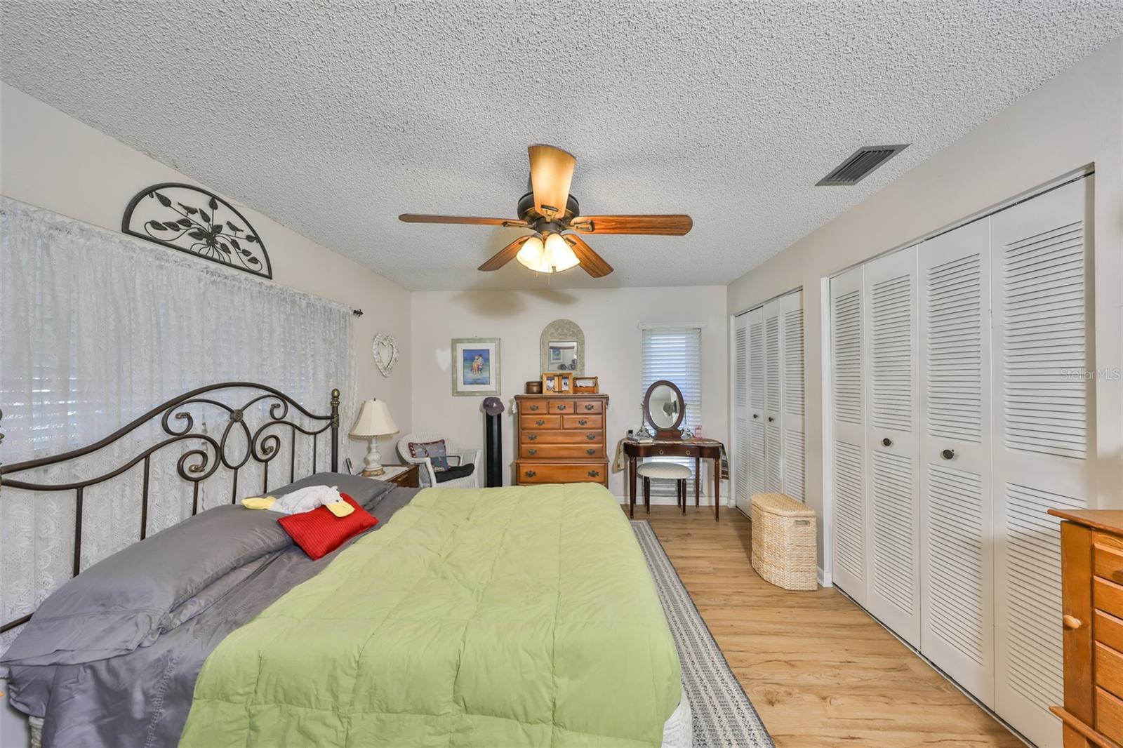 DEL WEBBS SUN CITY FLORIDA UN - Residential