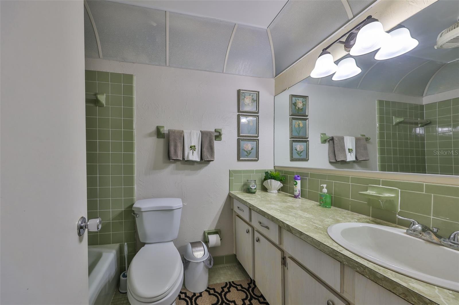 DEL WEBBS SUN CITY FLORIDA UN - Residential