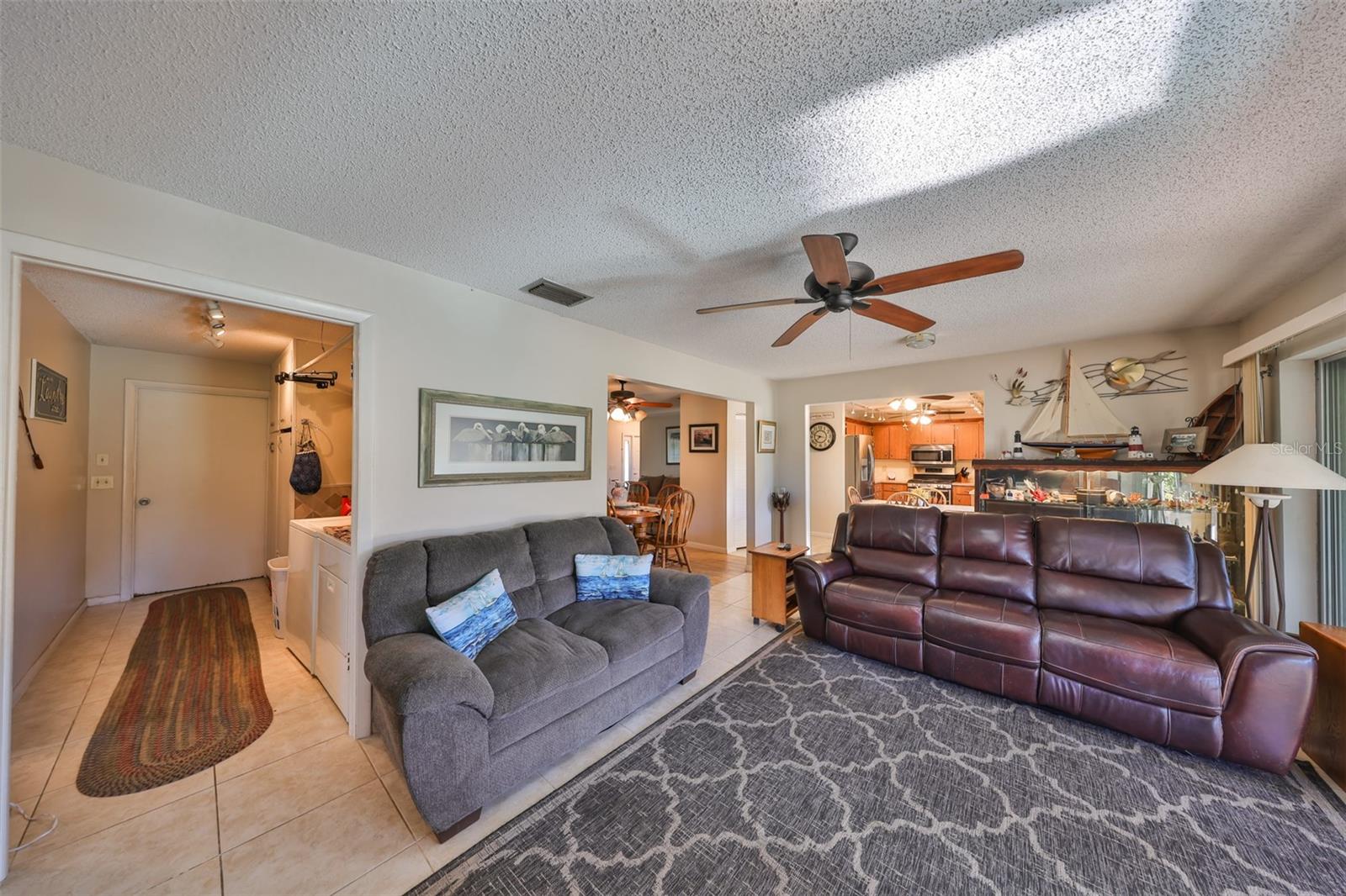 DEL WEBBS SUN CITY FLORIDA UN - Residential