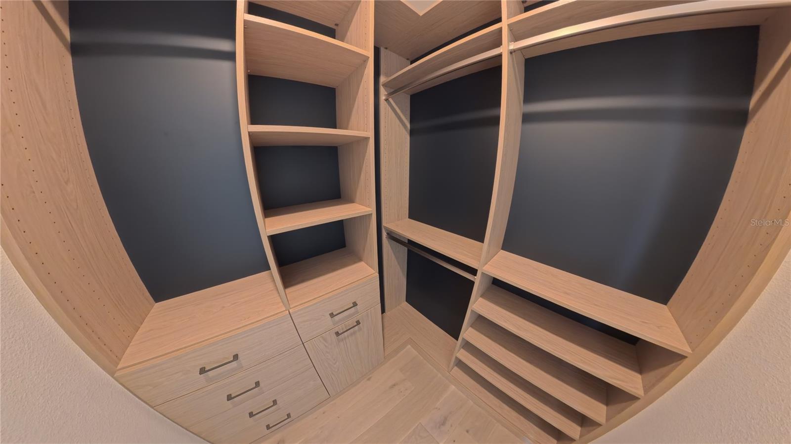 WILLOW RIDGE - Residential