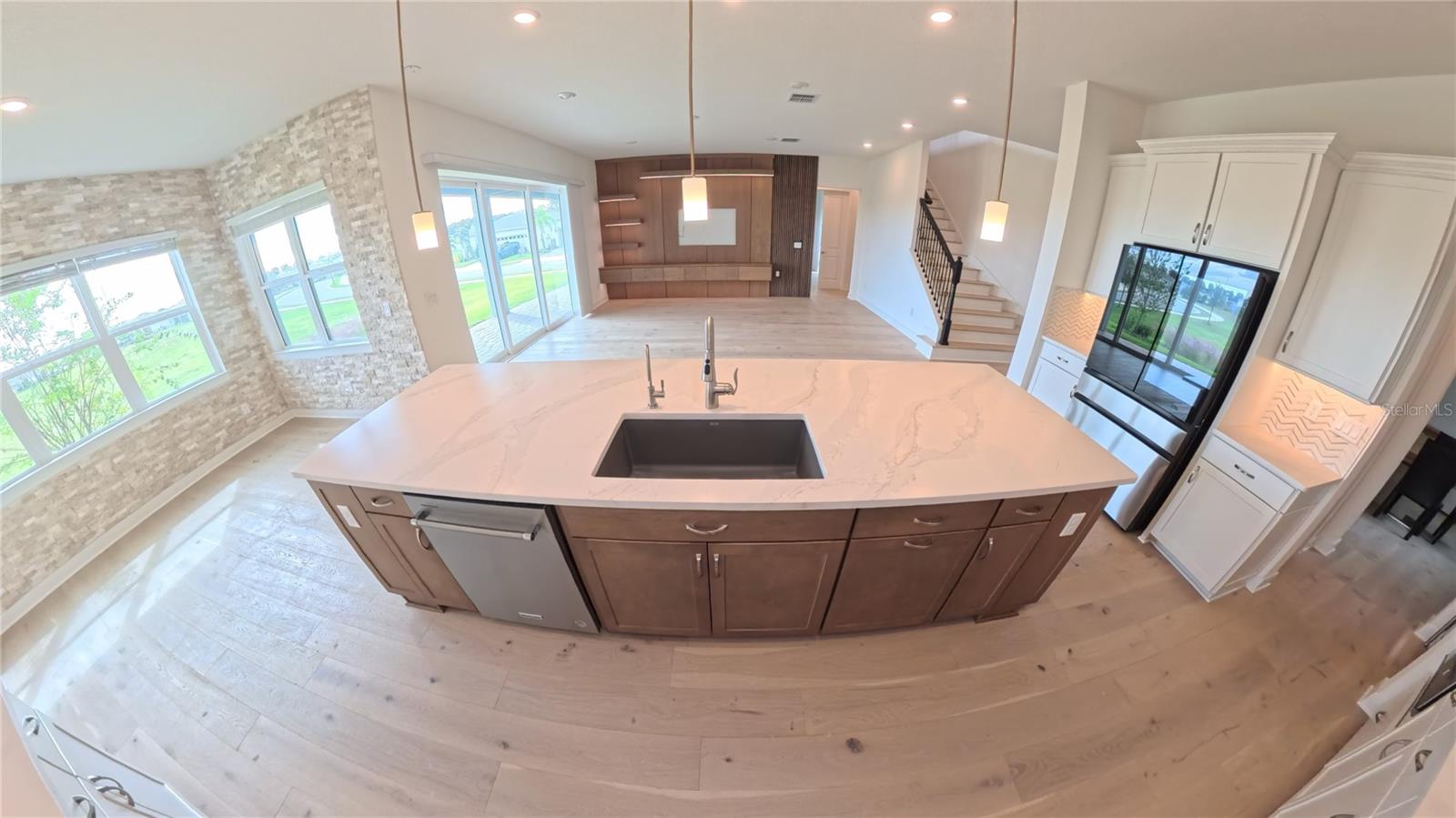 WILLOW RIDGE - Residential