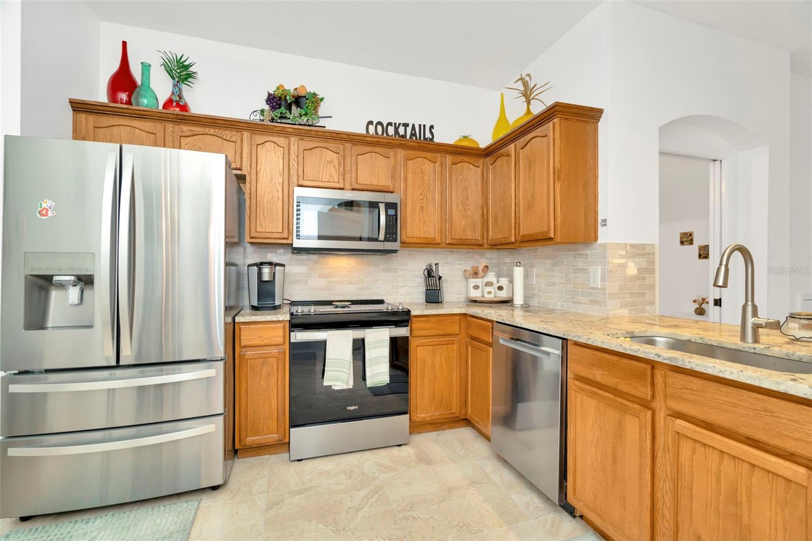 2111 TETLEY COURT
