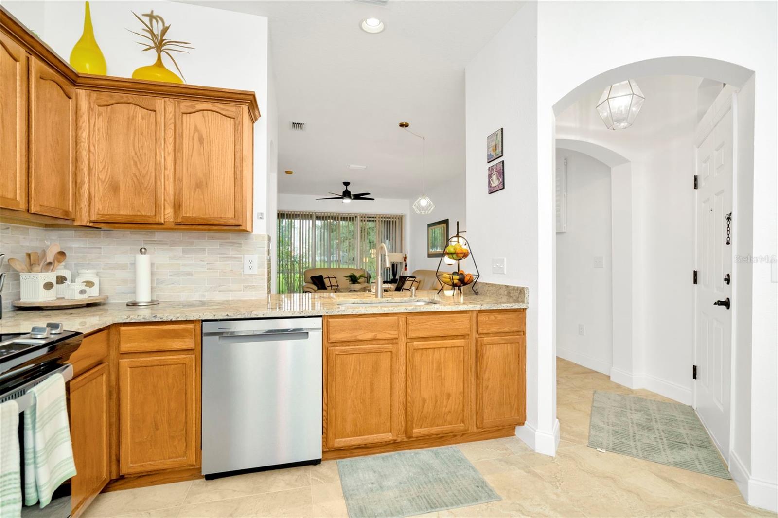 2111 TETLEY COURT