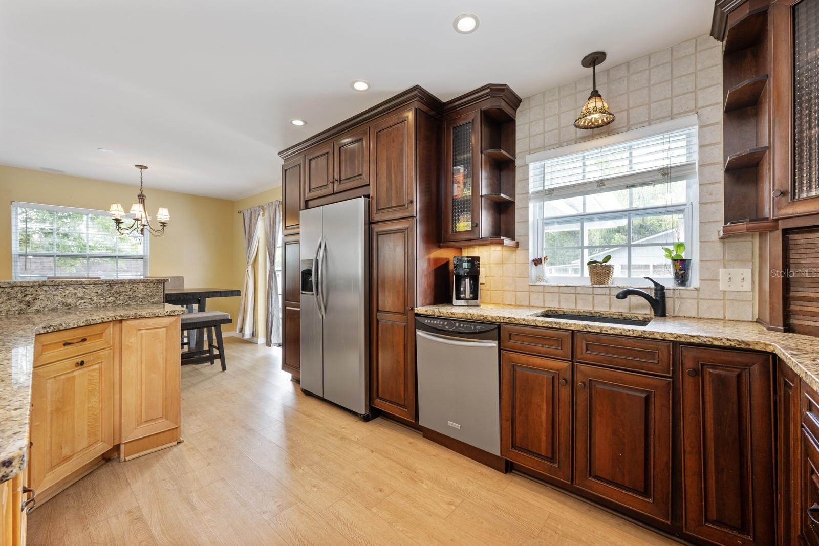 504 TEAKWOOD DRIVE