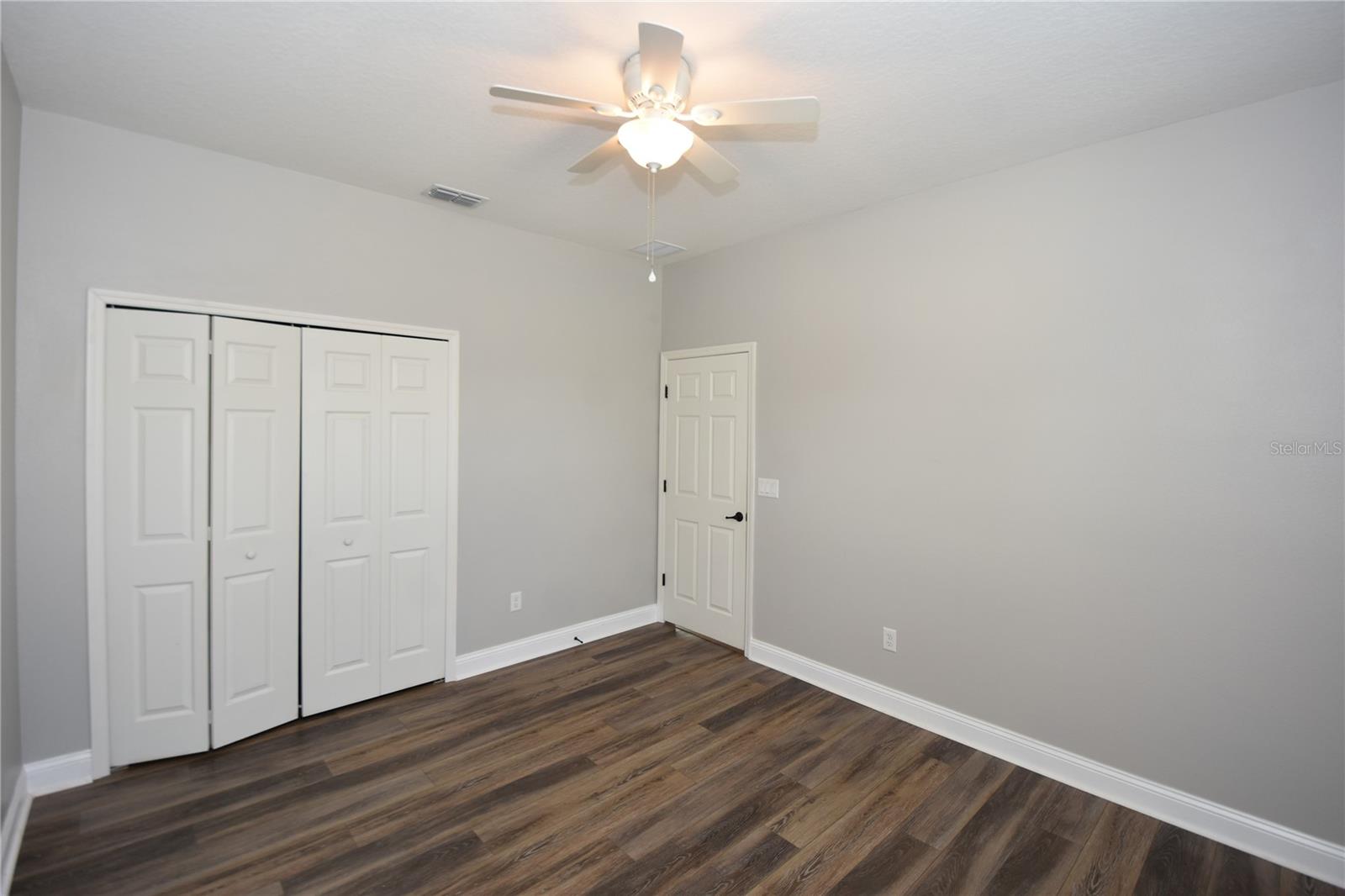 QUAIL HOLLOW - Residential Lease