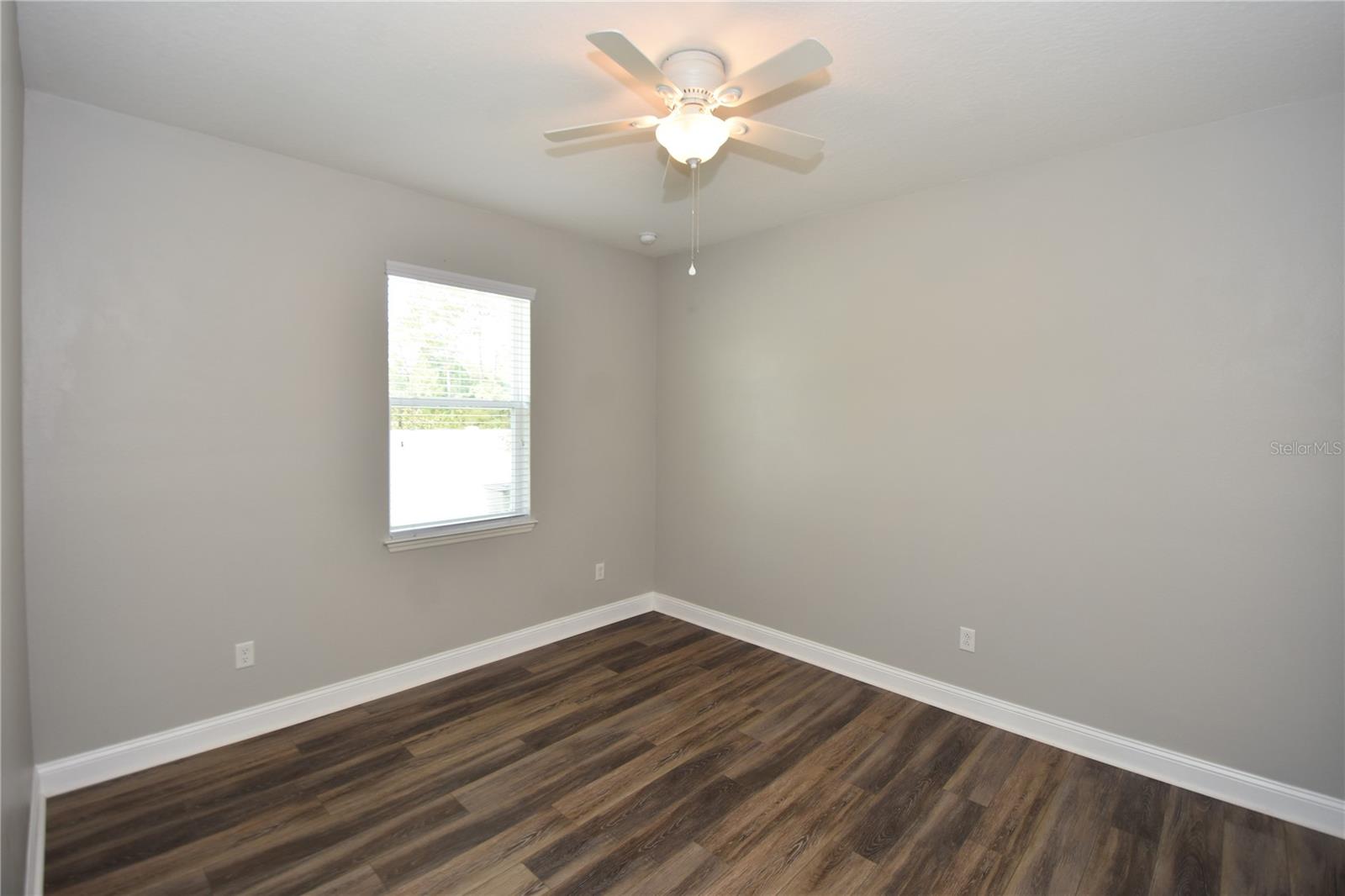QUAIL HOLLOW - Residential Lease