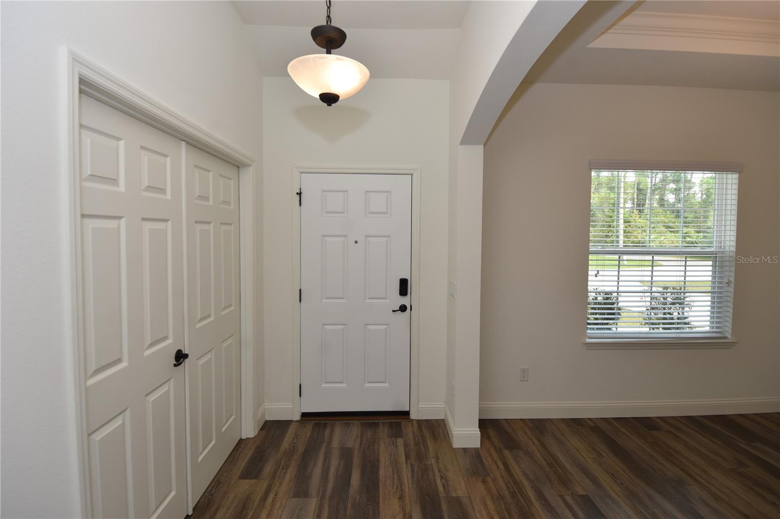 QUAIL HOLLOW - Residential Lease