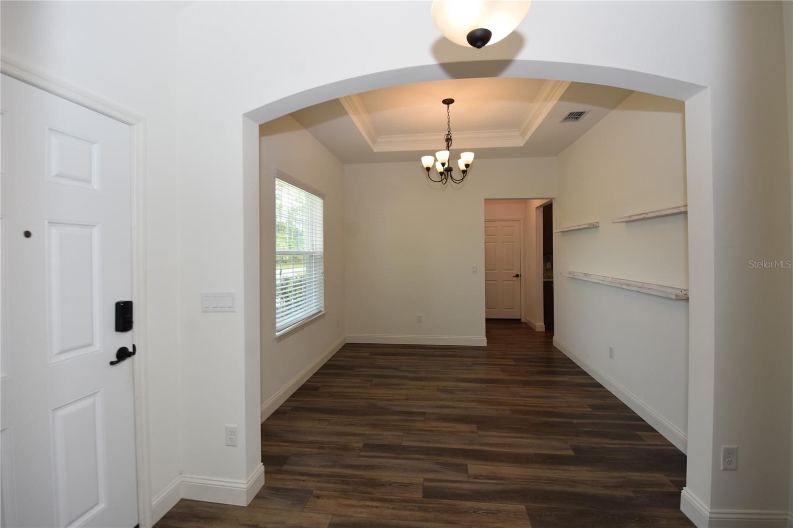 QUAIL HOLLOW - Residential Lease