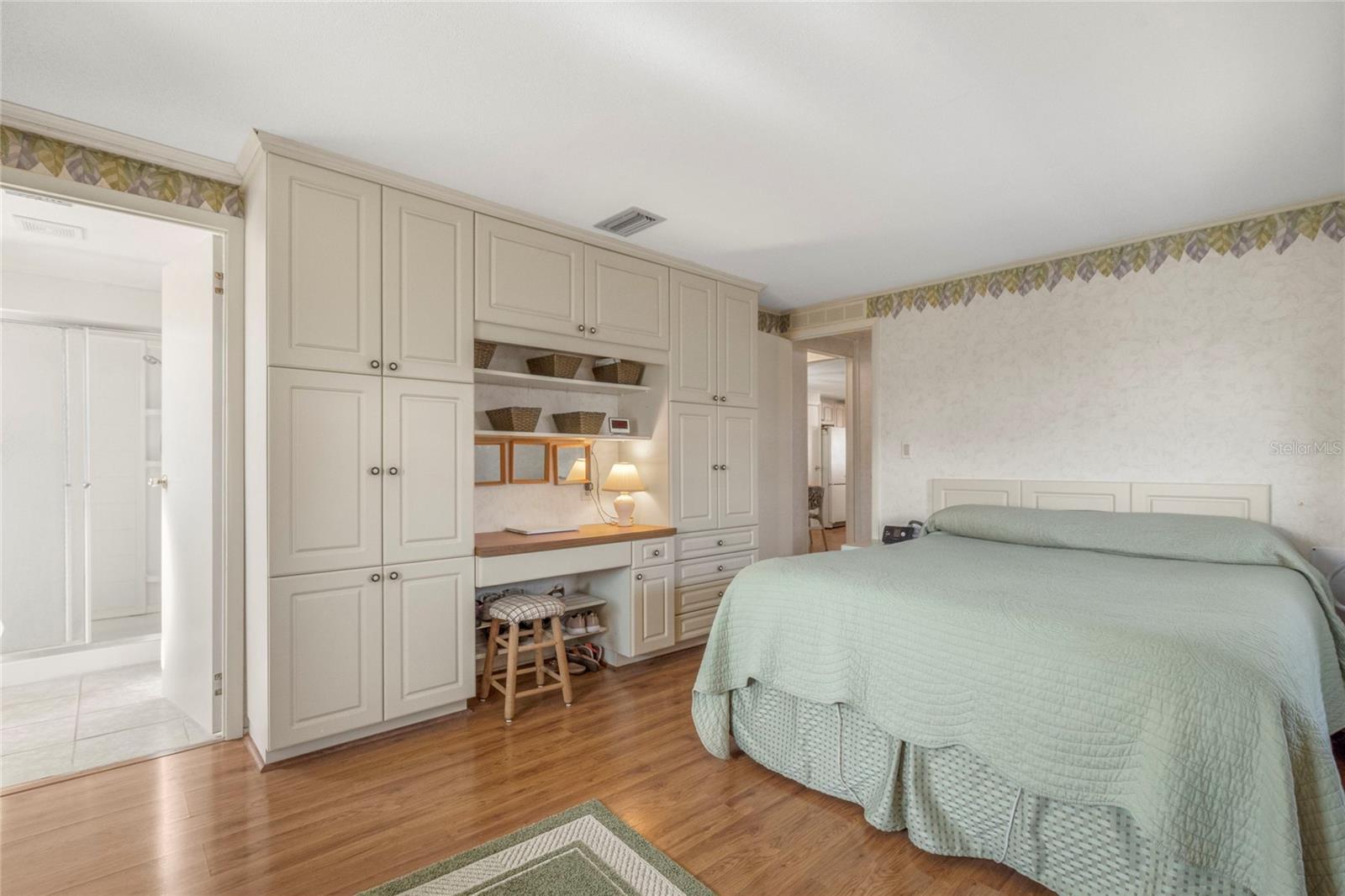 HARBOR COVE - Residential