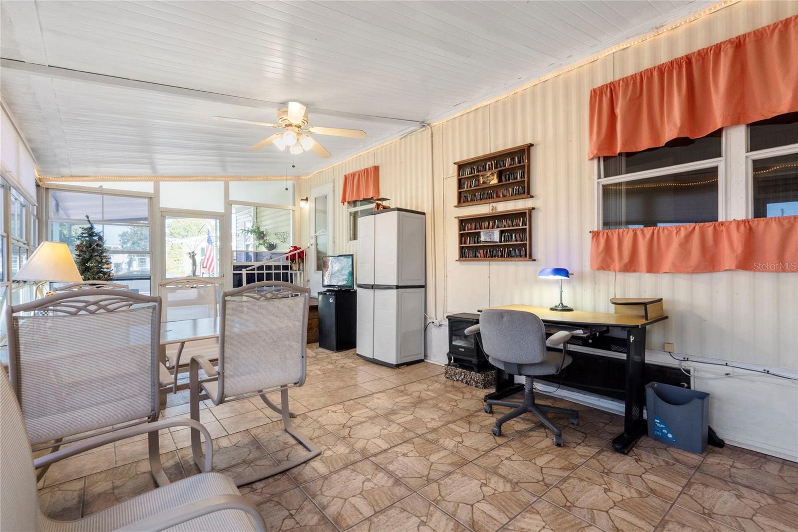 HARBOR COVE - Residential