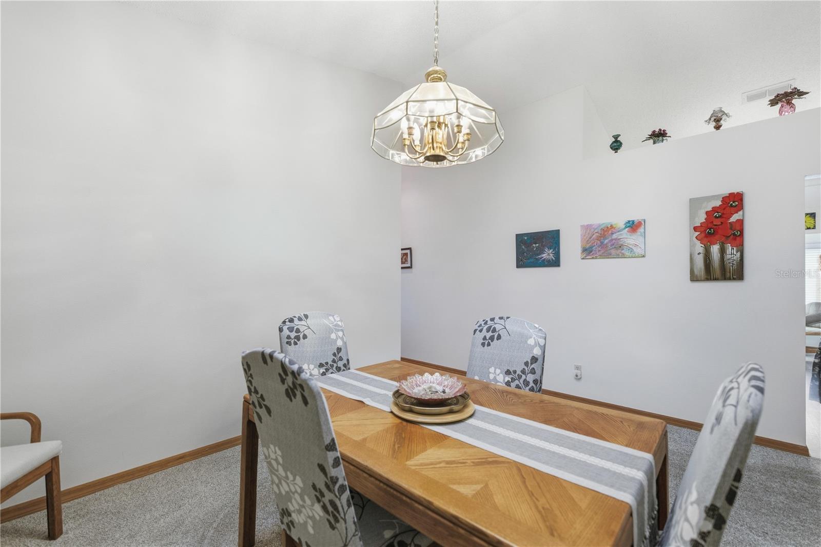 ON TOP/THE WORLD PH 01 A SEC 01 - Residential