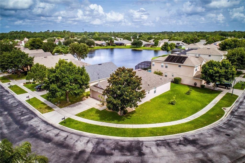 ALOMA WOODS - Residential Lease