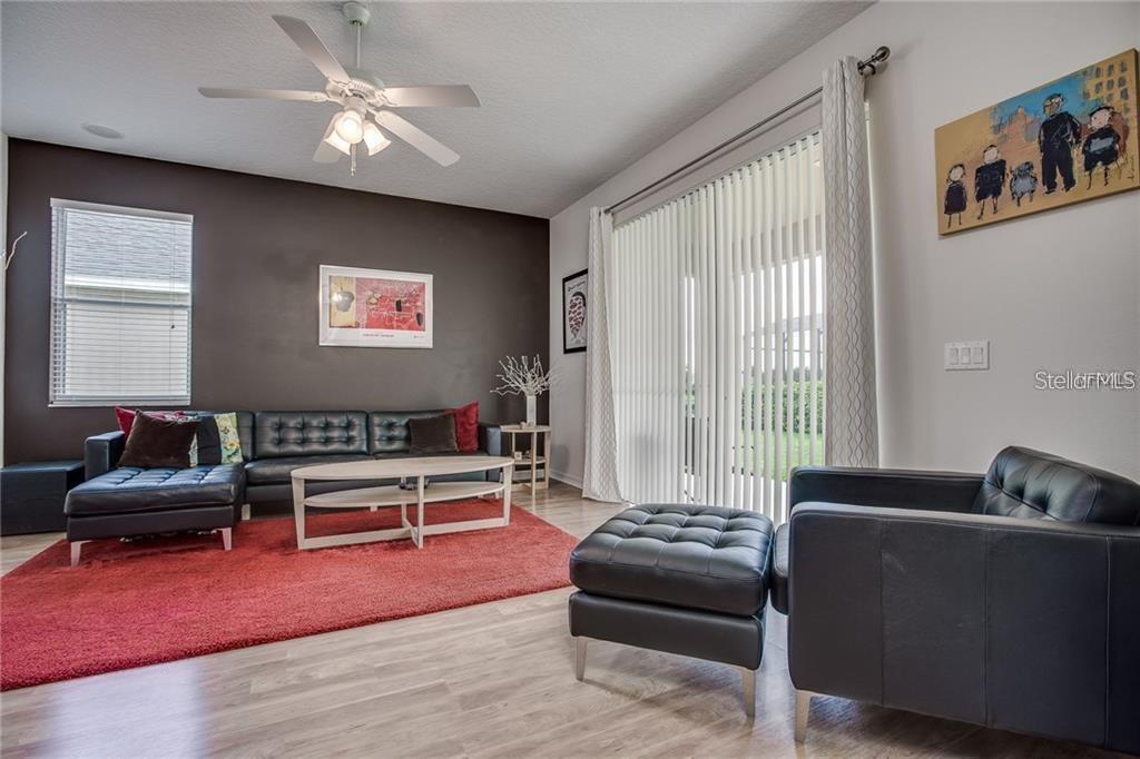 ALOMA WOODS - Residential Lease