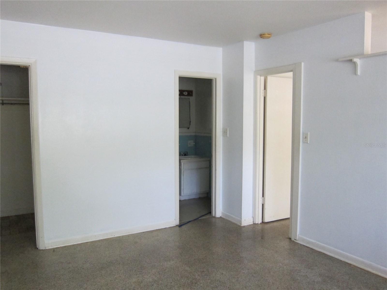2206 NW 3 TERRACE 1