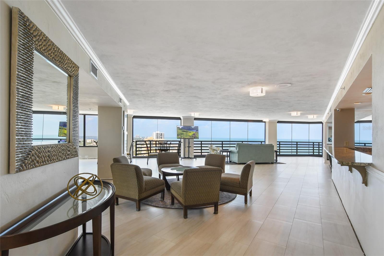 SEYCHELLES CONDO - Residential