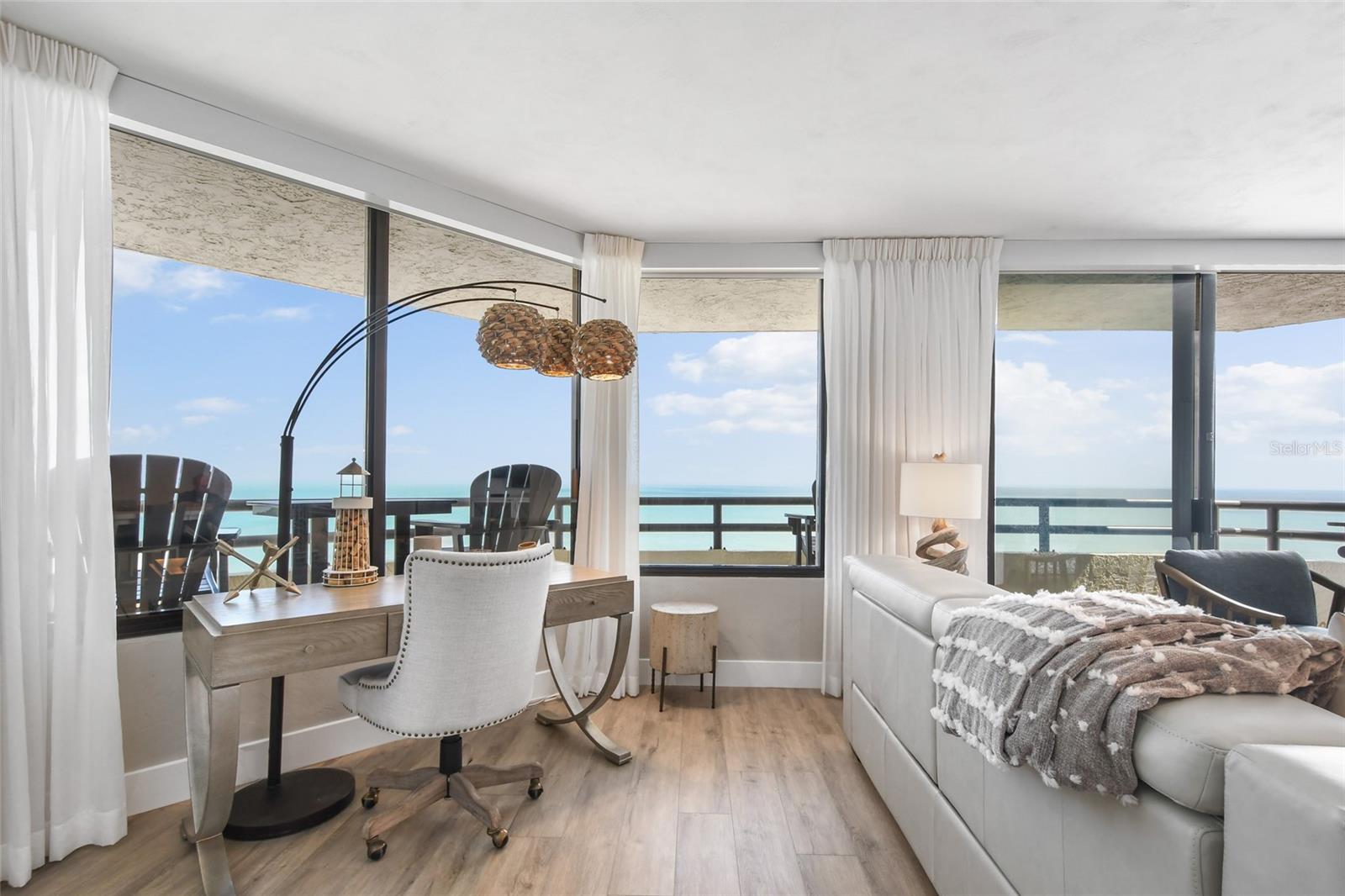 SEYCHELLES CONDO - Residential