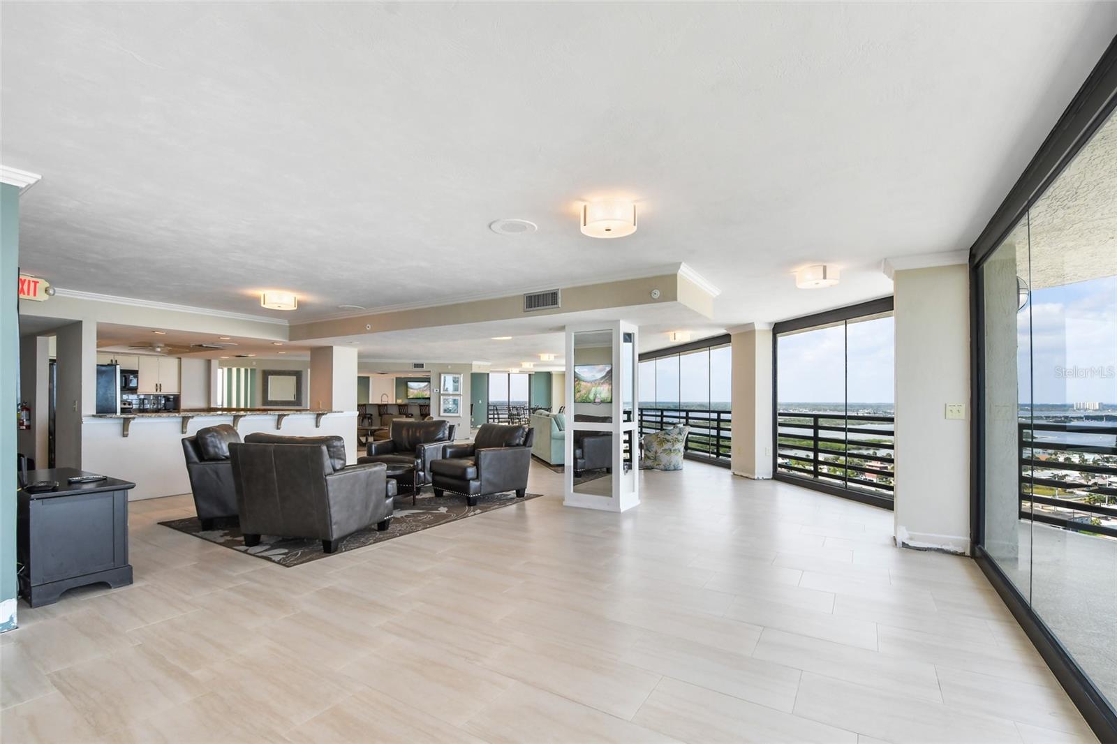 SEYCHELLES CONDO - Residential