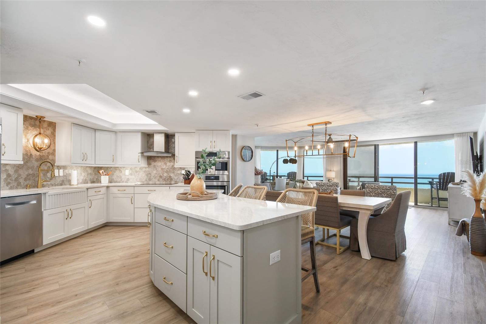 SEYCHELLES CONDO - Residential