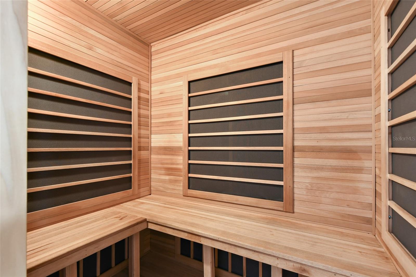 SEYCHELLES CONDO - Residential