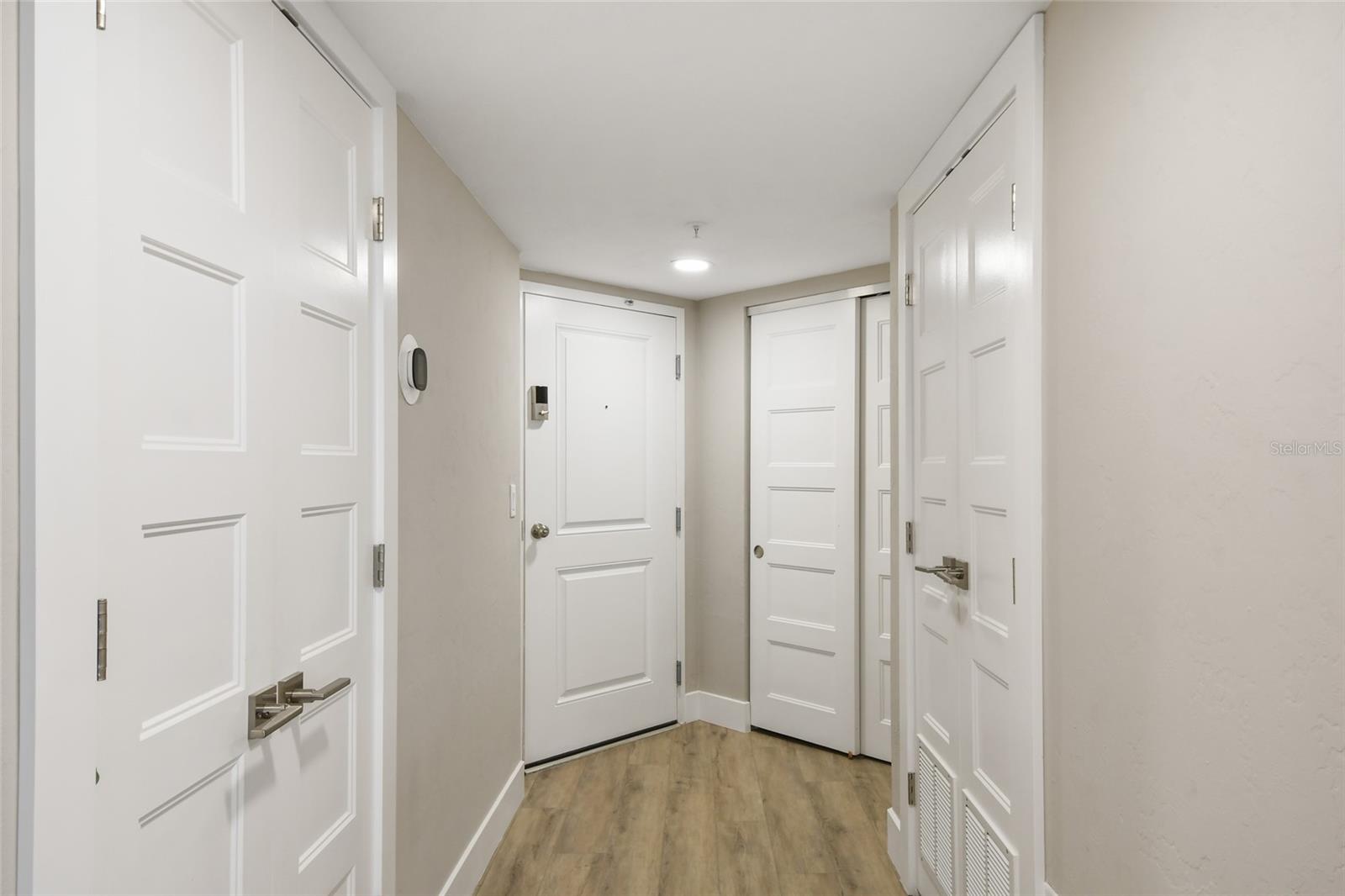 SEYCHELLES CONDO - Residential