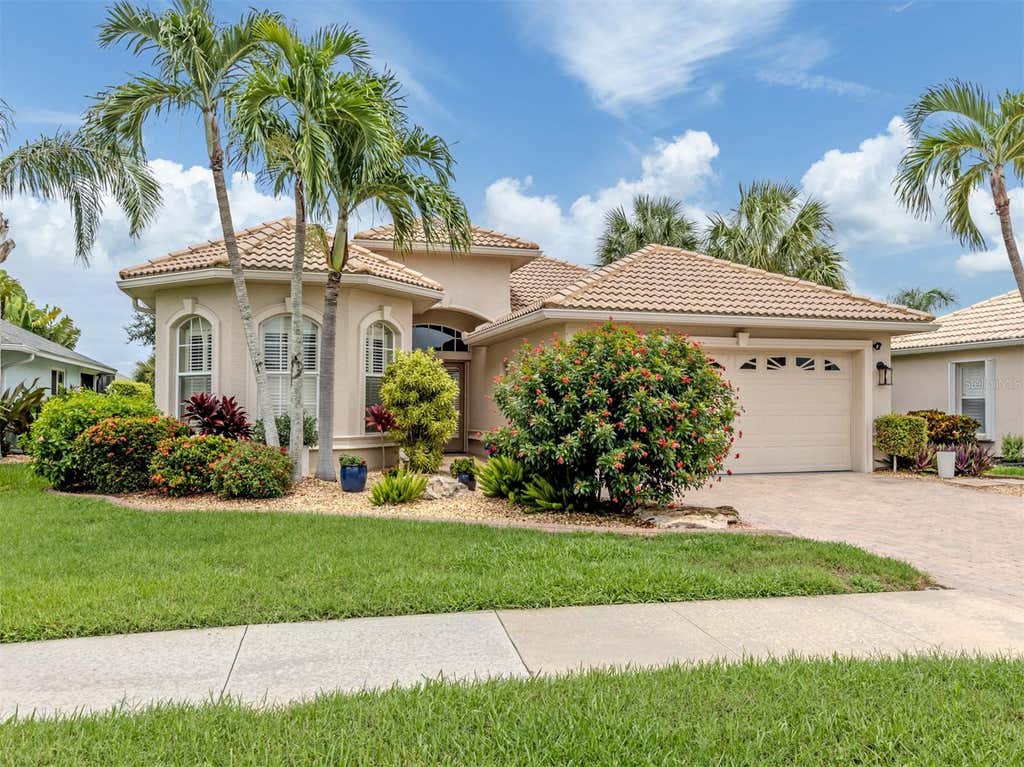 Photo of 151 Coco Palm Drive, Venice, FL 34292 (MLS # N6145192)