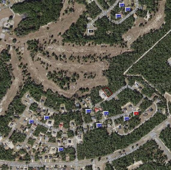 Build-Ready Lot Backing to Golf Course – Prime for Builders & Investors!
Exceptional opportunity to own a build-ready residential lot with Standard Water connection available and electricity nearby. This parcel is perfectly positioned for immediate construction, saving time and reducing development costs.
Key Highlights:
Golf Course Views: The property backs directly onto a golf course, offering scenic views and added value for future homeowners.
Utilities Nearby: Water and electric readily accessible.
Zoning: Approved for a single-family residence.
Convenient Location: Nestled in a residential area with easy access to major roads, shopping, and community amenities.
Investment Appeal: Ideal for builders and investors seeking a premium lot with high resale or rental potential.
Don’t miss this chance to build a custom home or investment property on a lot that combines infrastructure, location, and lifestyle appeal.