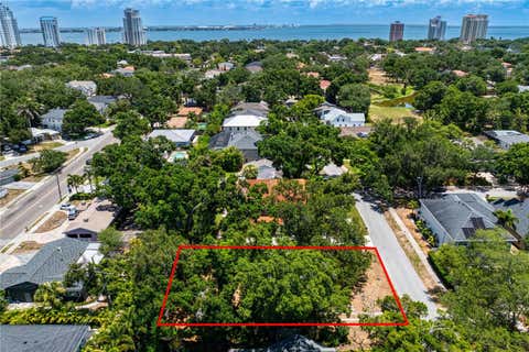 Photo of 3403 W Bay Villa Avenue, Tampa, FL 33611 (MLS # TB8523648)
