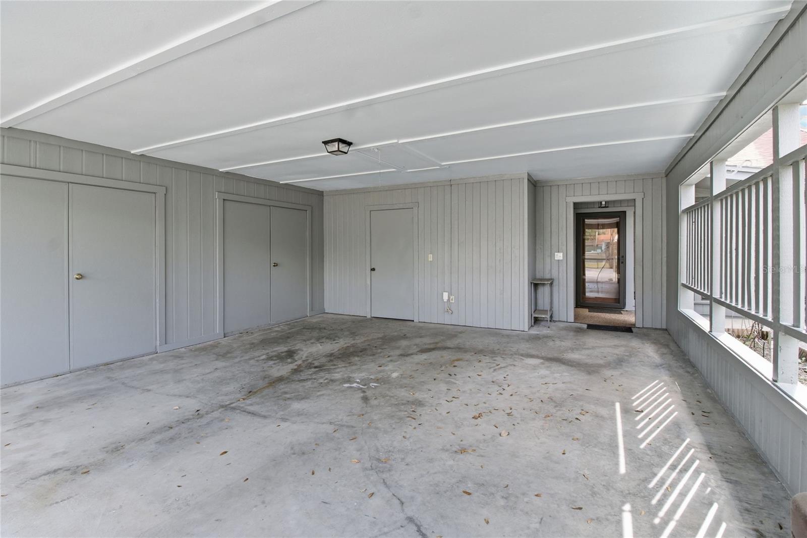 BLUFFS CHRISTINA 01 - Residential