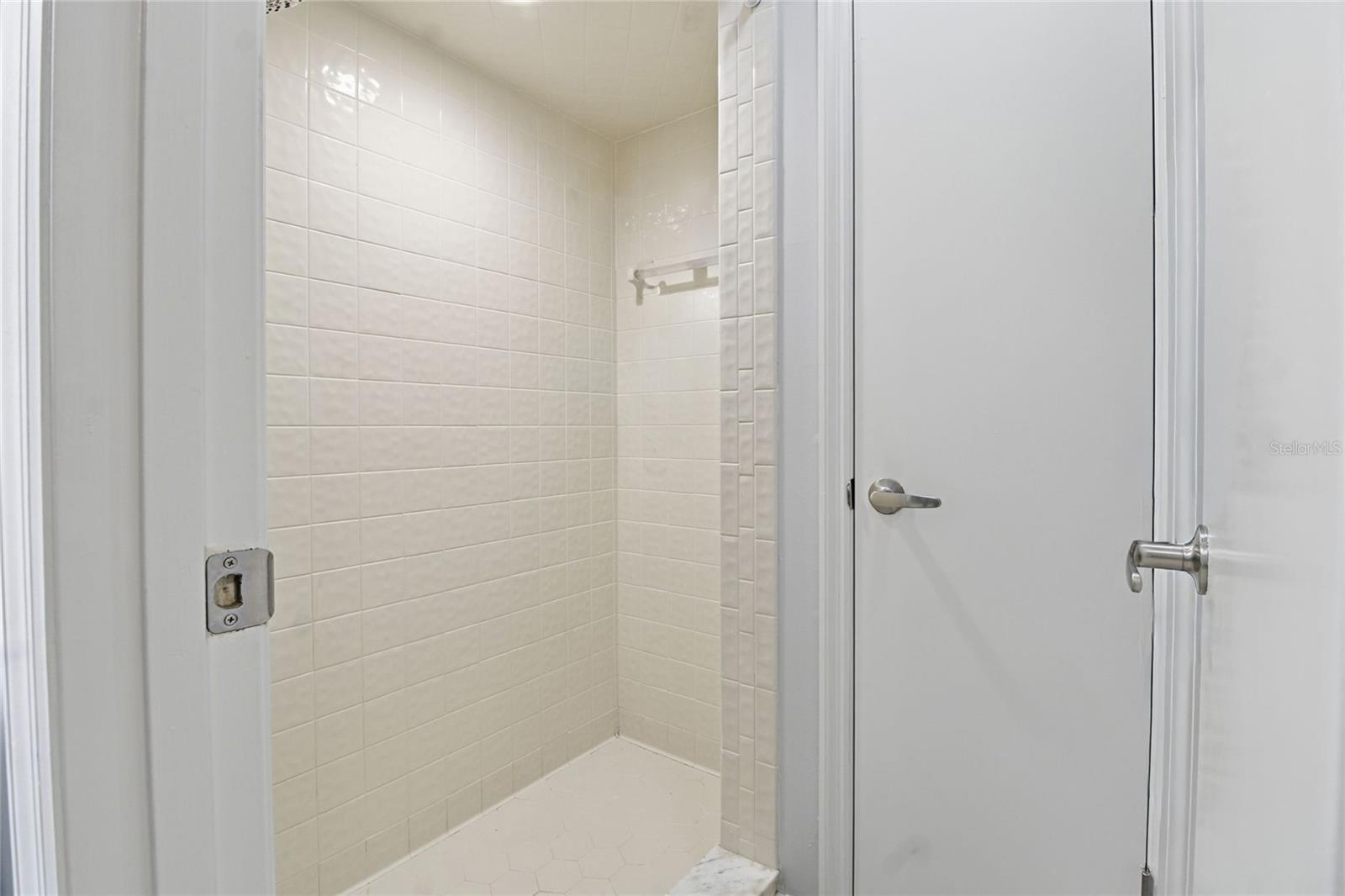 BLUFFS CHRISTINA 01 - Residential