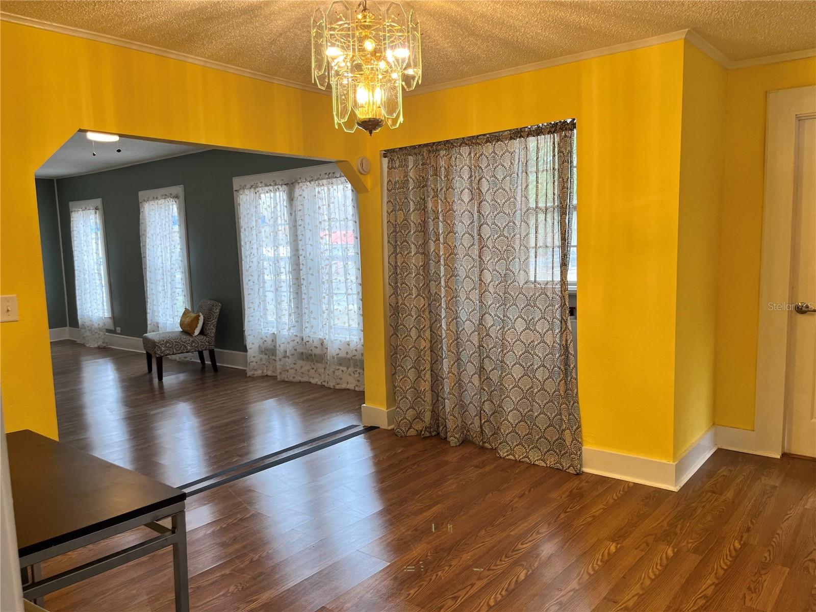 TEMPLES - Residential