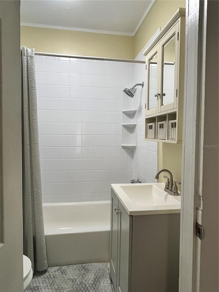 TEMPLES - Residential