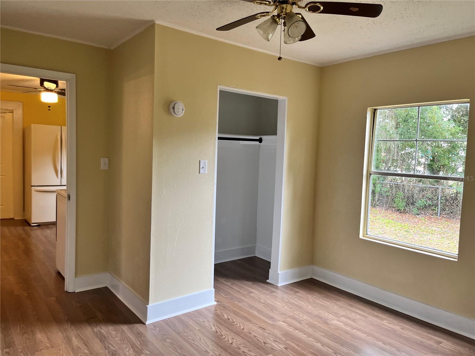 TEMPLES - Residential