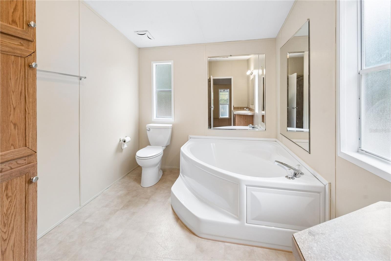 FLORIDA FRONTIER - Residential