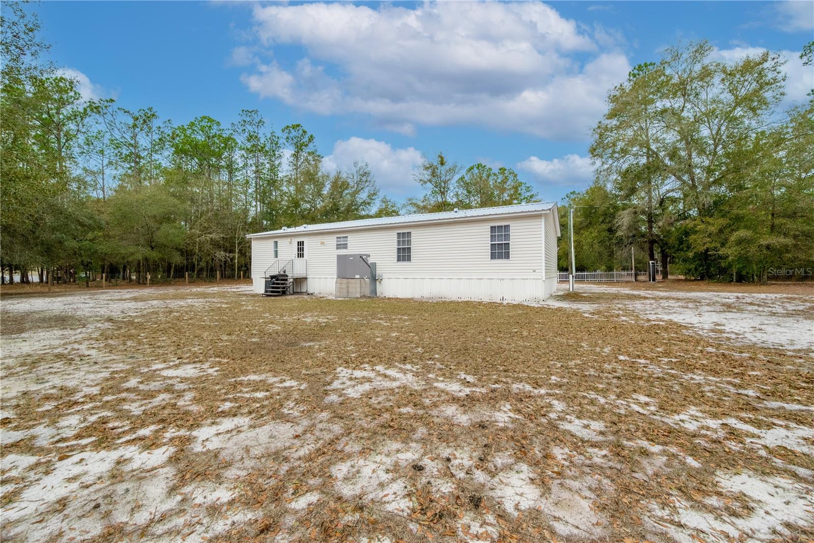 FLORIDA FRONTIER - Residential