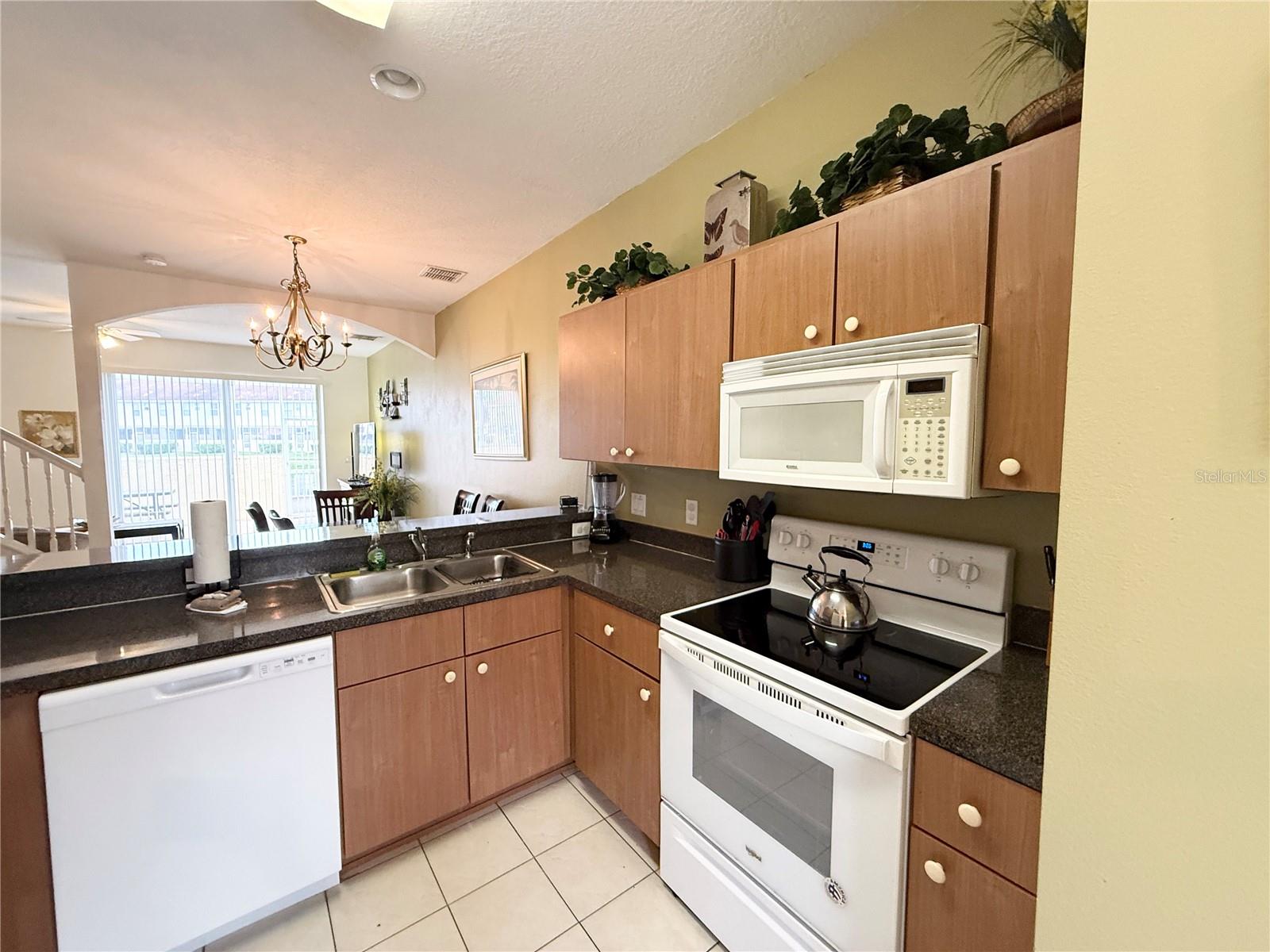 1213 S BEACH CIRCLE