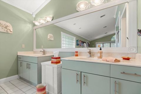 Tiny photo for 4345 Corley Island Road, Leesburg, FL 34748 (MLS # G5104166)