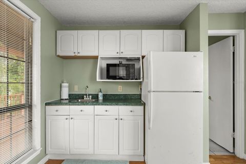 Tiny photo for 4345 Corley Island Road, Leesburg, FL 34748 (MLS # G5104166)