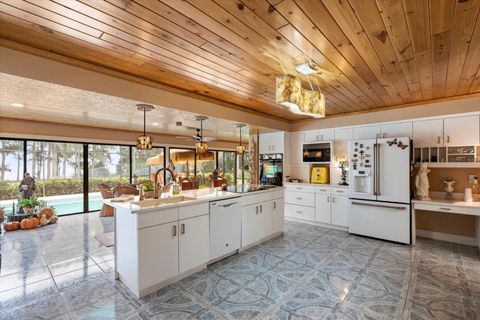 Tiny photo for 4345 Corley Island Road, Leesburg, FL 34748 (MLS # G5104166)