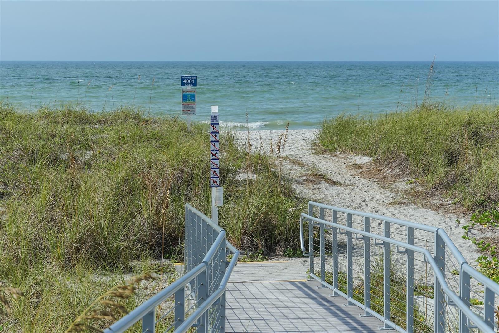 LONGBEACH ON LONGBOAT KEY - Residential