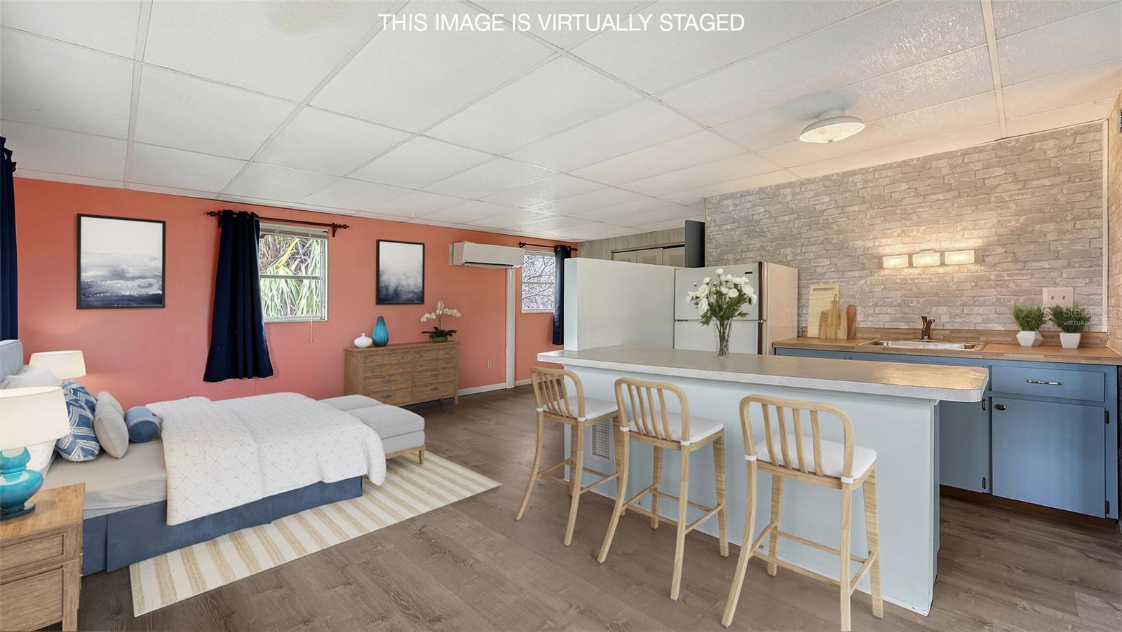 LONGBEACH ON LONGBOAT KEY - Residential